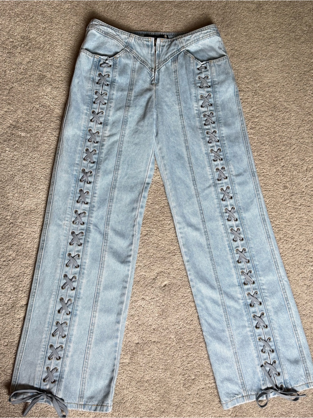 Lioness Daydream Low-Rise Straight Leg Jeans Lace Up Light Denim Small Street
